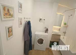 Студия квартира, посуточно, 40м2, 6/9 этаж