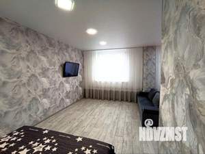 1-к квартира, посуточно, 42м2, 1/1 этаж