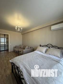 1-к квартира, посуточно, 38м2, 13/18 этаж