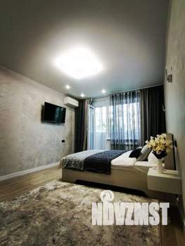 1-к квартира, посуточно, 37м2, 1/1 этаж