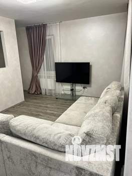 Студия квартира, посуточно, 38м2, 2/15 этаж