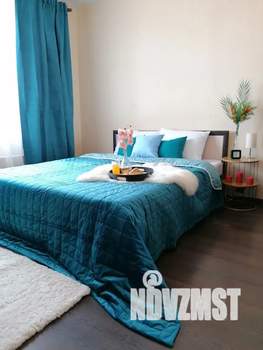 1-к квартира, посуточно, 35м2, 10/16 этаж