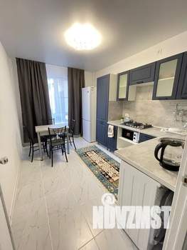 1-к квартира, посуточно, 32м2, 2/8 этаж