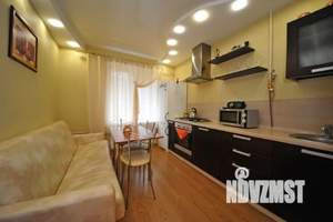 1-к квартира, посуточно, 43м2, 2/5 этаж