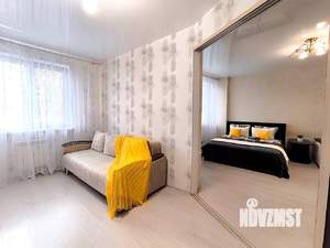 1-к квартира, посуточно, 38м2, 1/1 этаж