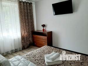 1-к квартира, посуточно, 50м2, 1/16 этаж