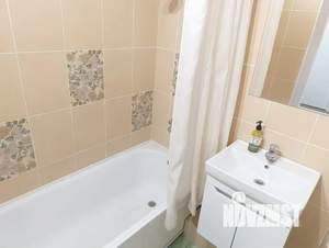 1-к квартира, посуточно, 50м2, 2/10 этаж