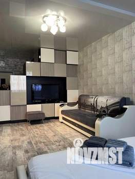 1-к квартира, посуточно, 47м2, 1/1 этаж