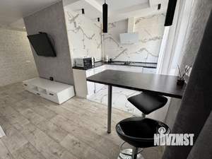 Студия квартира, посуточно, 32м2, 2/4 этаж