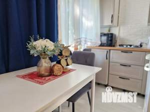 1-к квартира, посуточно, 42м2, 3/9 этаж