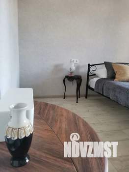 1-к квартира, посуточно, 51м2, 3/9 этаж