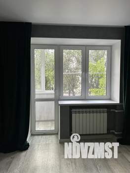 Студия квартира, посуточно, 32м2, 2/9 этаж