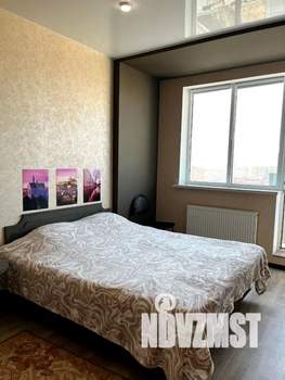 Студия квартира, посуточно, 32м2, 19/20 этаж