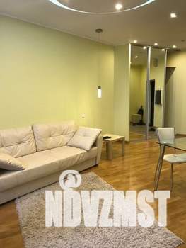 2-к квартира, на длительный срок, 52м2, 22/32 этаж