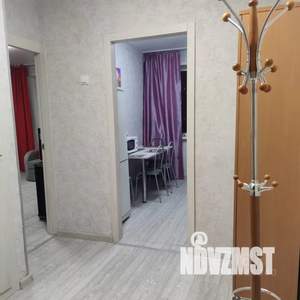 1-к квартира, посуточно, 36м2, 4/8 этаж