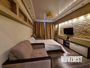 1-к квартира, посуточно, 37м2, 10/16 этаж