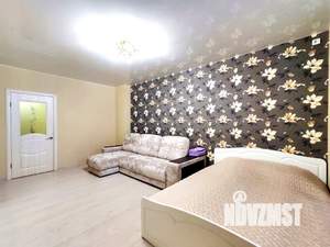 1-к квартира, посуточно, 46м2, 4/25 этаж