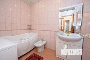 1-к квартира, посуточно, 35м2, 4/10 этаж