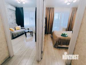 1-к квартира, посуточно, 40м2, 2/19 этаж