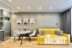 1-к квартира, посуточно, 40м2, 13/23 этаж