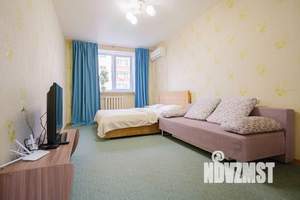 2-к квартира, посуточно, 60м2, 1/1 этаж