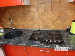 1-к квартира, посуточно, 42м2, 1/1 этаж