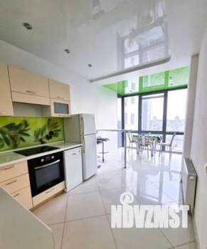 1-к квартира, посуточно, 50м2, 15/24 этаж