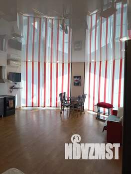 Студия квартира, посуточно, 40м2, 4/10 этаж