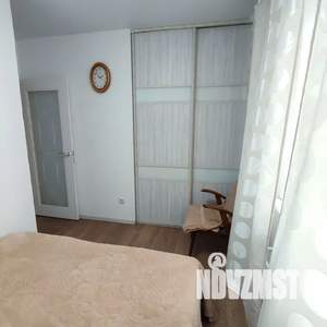 1-к квартира, посуточно, 44м2, 7/10 этаж