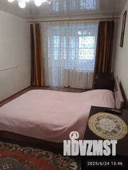 1-к квартира, посуточно, 48м2, 1/9 этаж