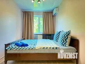 2-к квартира, посуточно, 40м2, 4/5 этаж