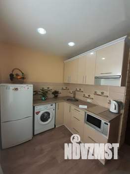 1-к квартира, посуточно, 40м2, 3/16 этаж