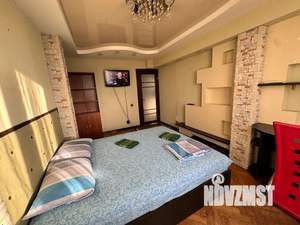 3-к квартира, посуточно, 125м2, 15/22 этаж