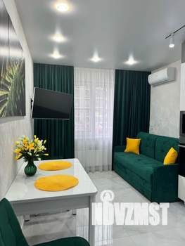 1-к квартира, посуточно, 40м2, 1/9 этаж