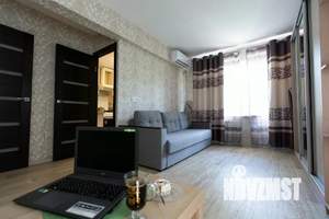 1-к квартира, посуточно, 32м2, 1/1 этаж