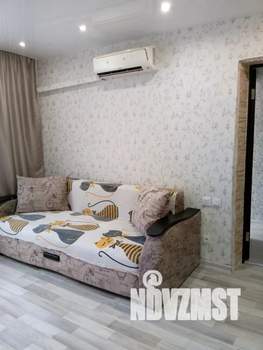 2-к квартира, посуточно, 36м2, 1/2 этаж