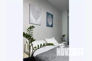 1-к квартира, посуточно, 40м2, 2/18 этаж