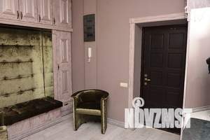 Студия квартира, на длительный срок, 66м2, 7/32 этаж