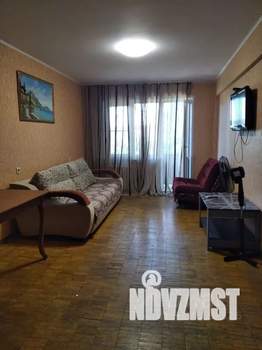 3-к квартира, посуточно, 57м2, 3/5 этаж