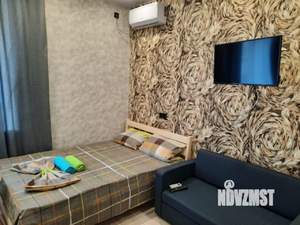 1-к квартира, посуточно, 13м2, 1/1 этаж