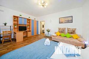 1-к квартира, посуточно, 60м2, 6/22 этаж