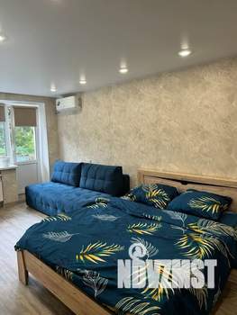 Студия квартира, посуточно, 30м2, 3/5 этаж