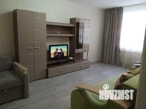 3-к квартира, посуточно, 50м2, 1/9 этаж