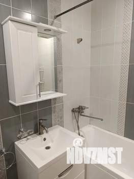 Студия квартира, посуточно, 33м2, 11/21 этаж