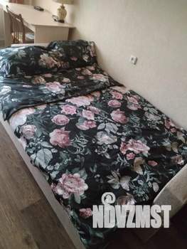 2-к квартира, посуточно, 44м2, 1/5 этаж