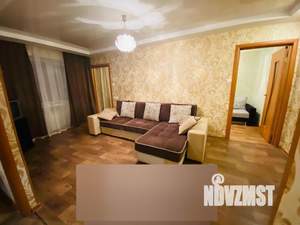 3-к квартира, посуточно, 42м2, 2/5 этаж