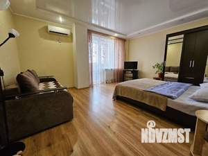 1-к квартира, посуточно, 50м2, 18/22 этаж