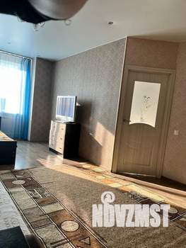 1-к квартира, посуточно, 50м2, 4/18 этаж