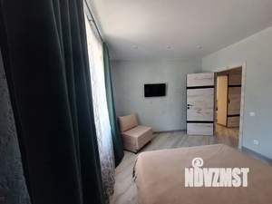 1-к квартира, посуточно, 43м2, 1/7 этаж