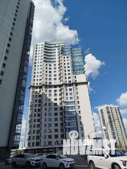 Студия квартира, посуточно, 54м2, 23/24 этаж